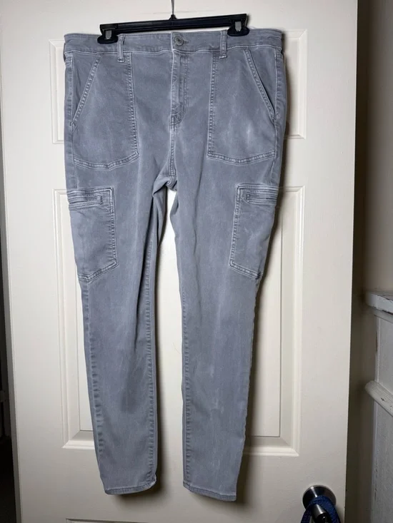 American Eagle Next Level Stretch Hi-Rise Jegging Jeans - Picture 1 of 11